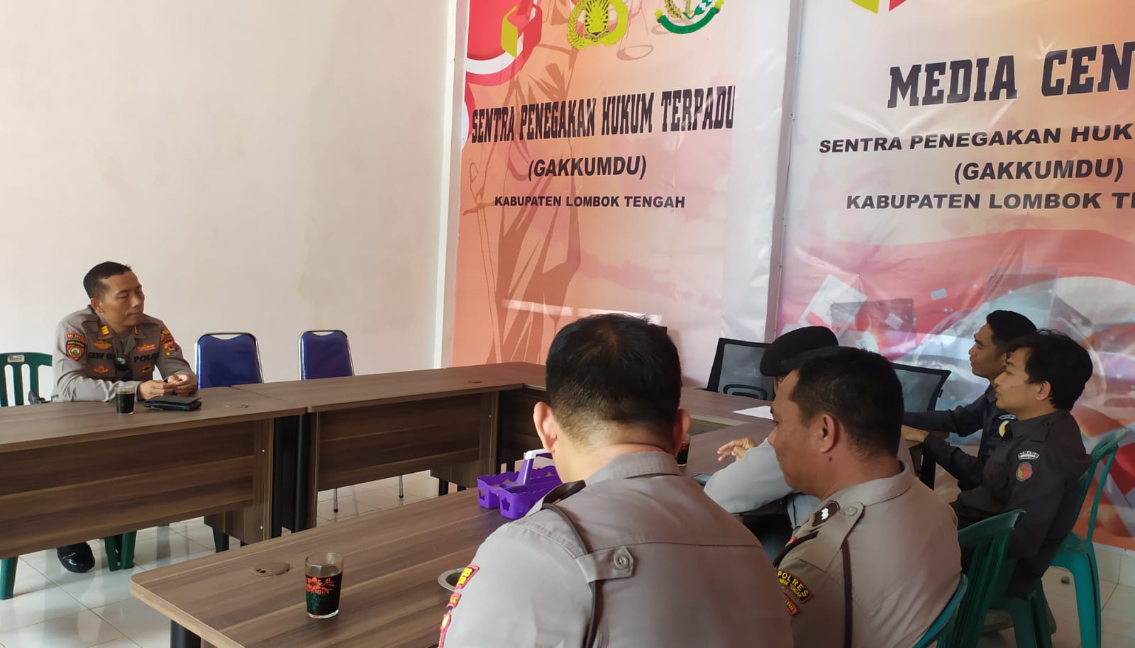 Perkuat Koordinasi Pengamanan, Polres Lombok Tengah Kunjungi Sekretariat Bawaslu