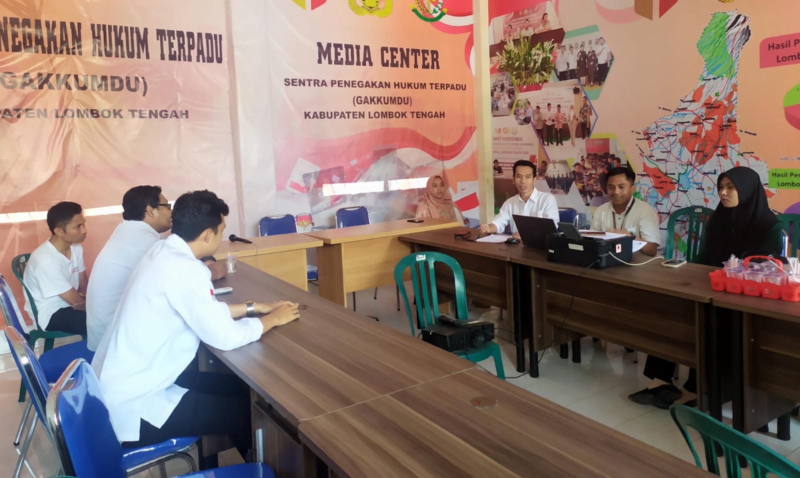 Koordiv SDMO Pimpin Rapat Internal Pengawasan Logistik Pemilu