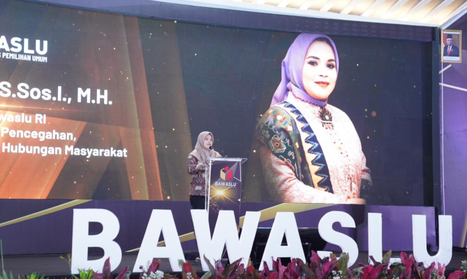 Buka Agenda Konsolnas, Lolly Suhenty Dorong Humas Lebih Berani Lakukan Terobosan