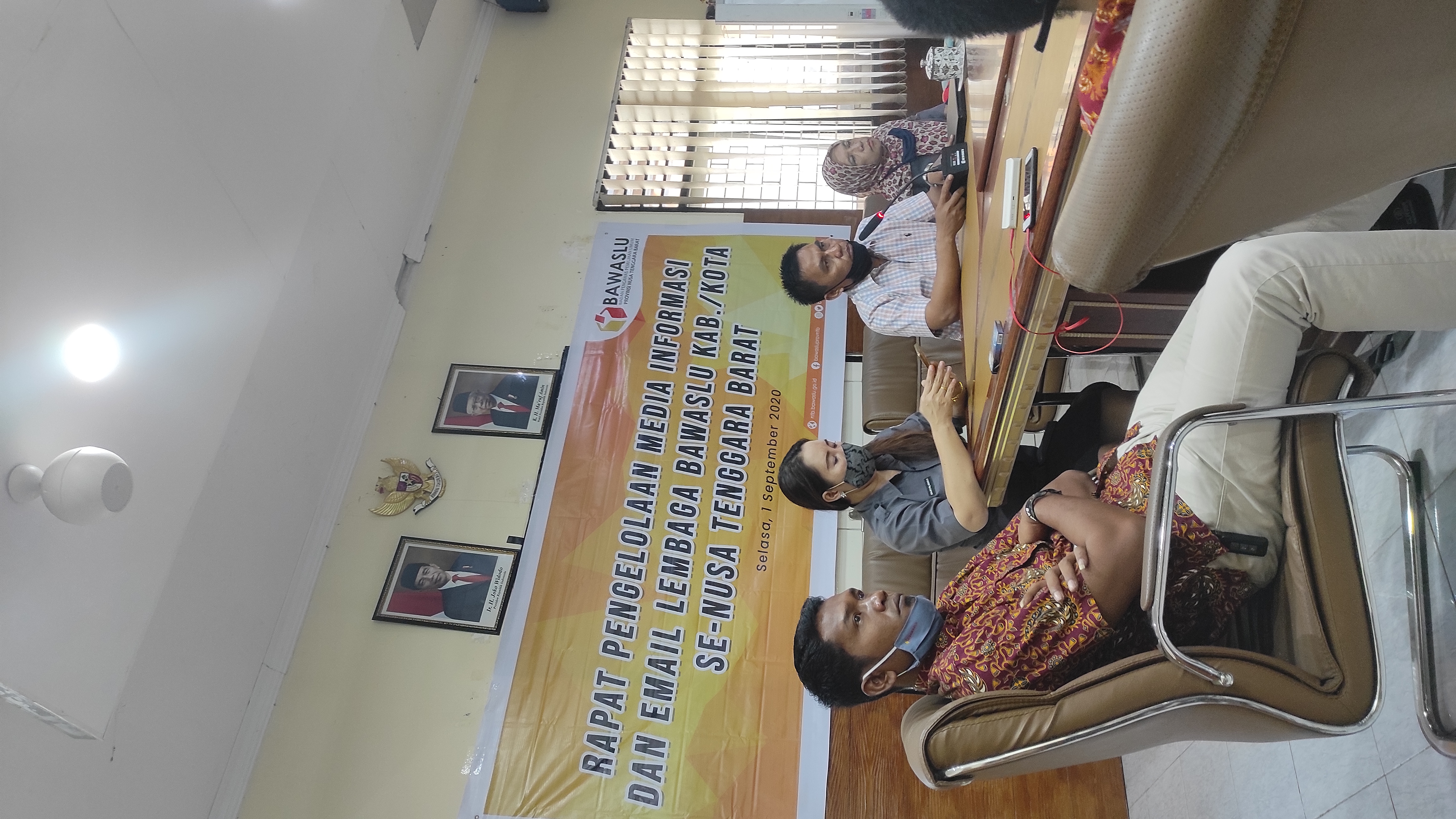 Perkuat Fungsi Humas, Bawaslu NTB Gelar Rapat Pengelolaan Media Informasi