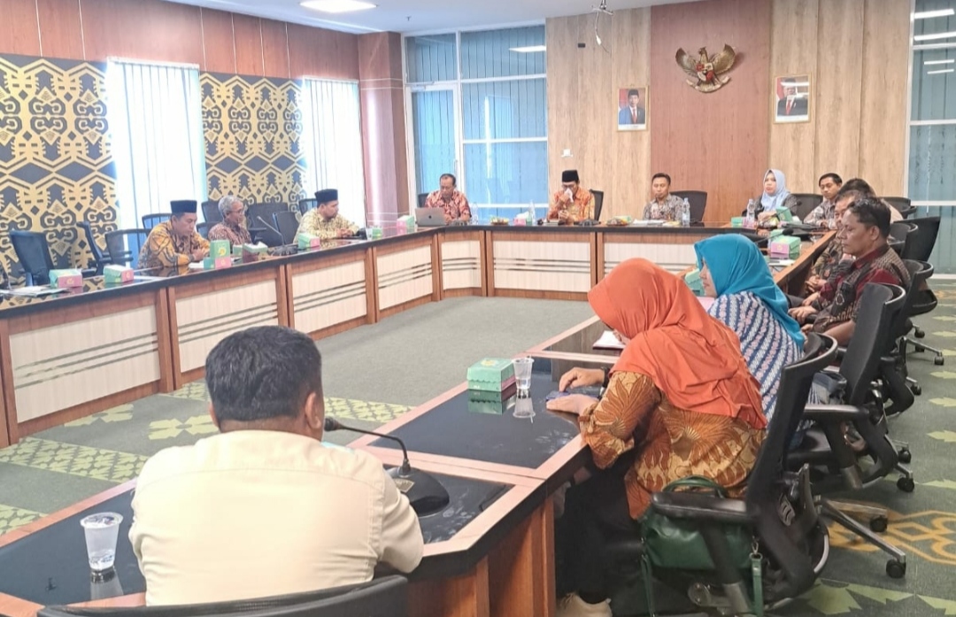 Bawaslu Lombok Tengah Hadiri Rapat Rakor Penentuan Lokasi APK dan Kampanye