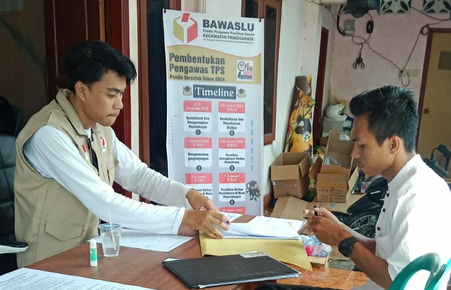 Pada Hari Pertama, Panwascam Pringgarata Terima 53 Pendaftar PTPS