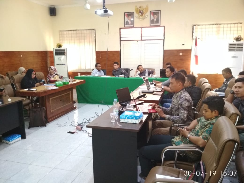 Finalisasi Laporan Akhir Bawaslu Kabupaten Lombok Tengah Di Aula Kantor Bawaslu Provinsi NTB
