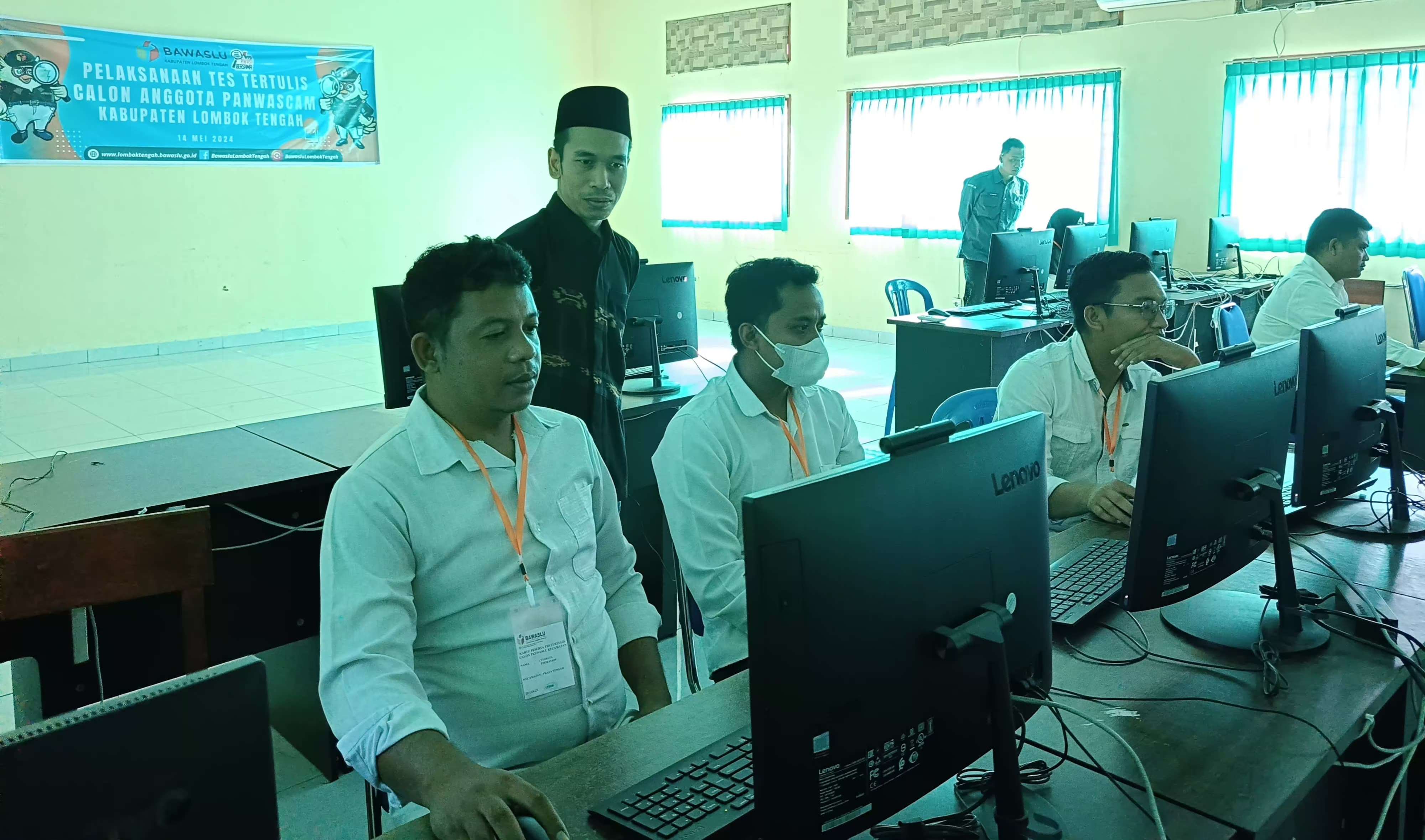 Bawaslu Lombok Tengah Gelar Ujian CAT Calon Panwaslu Kecamatan