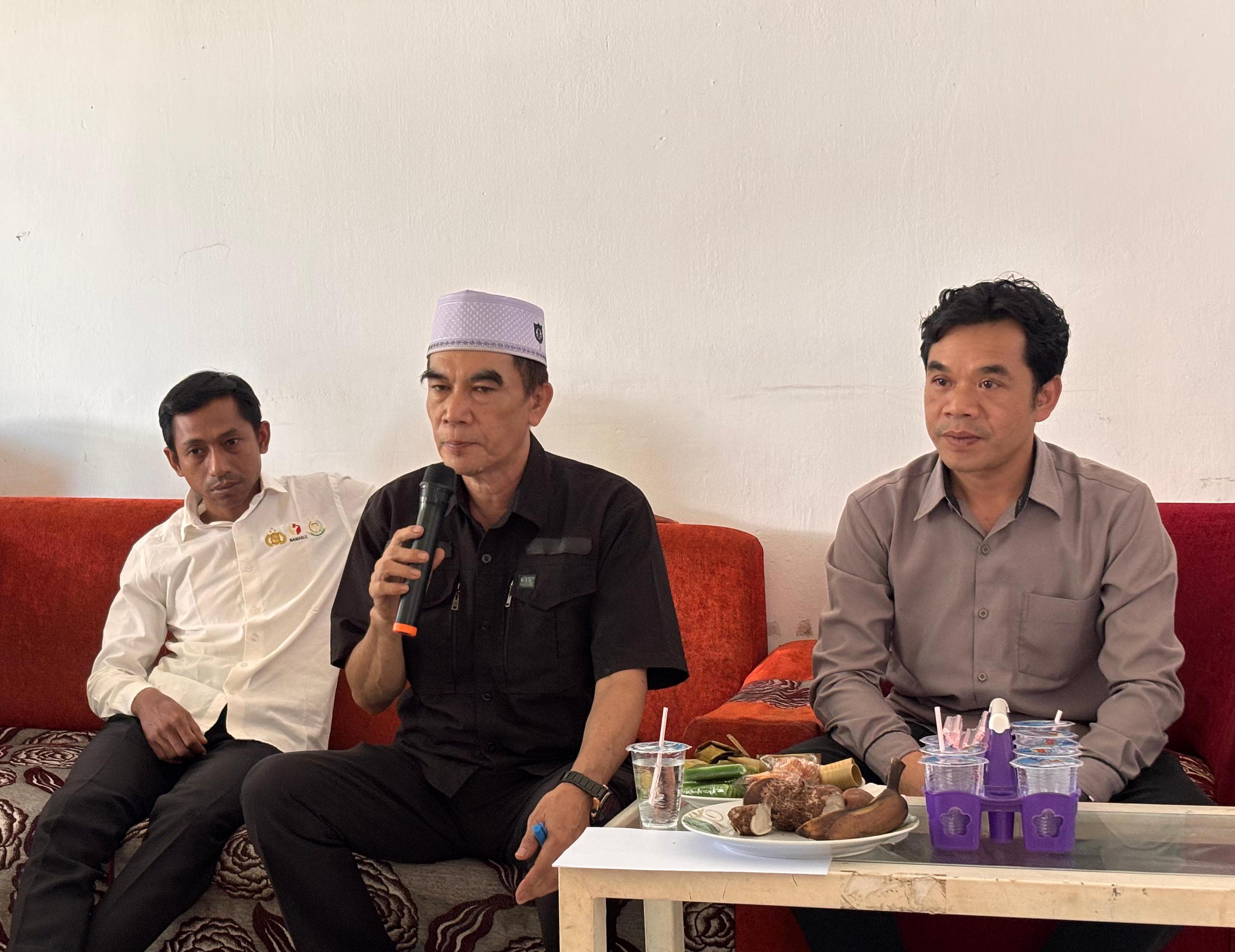 Tingkatkan Kinerja Kesekretariatan, Bawaslu Lombok Tengah Gelar Rapat Evaluasi Internal