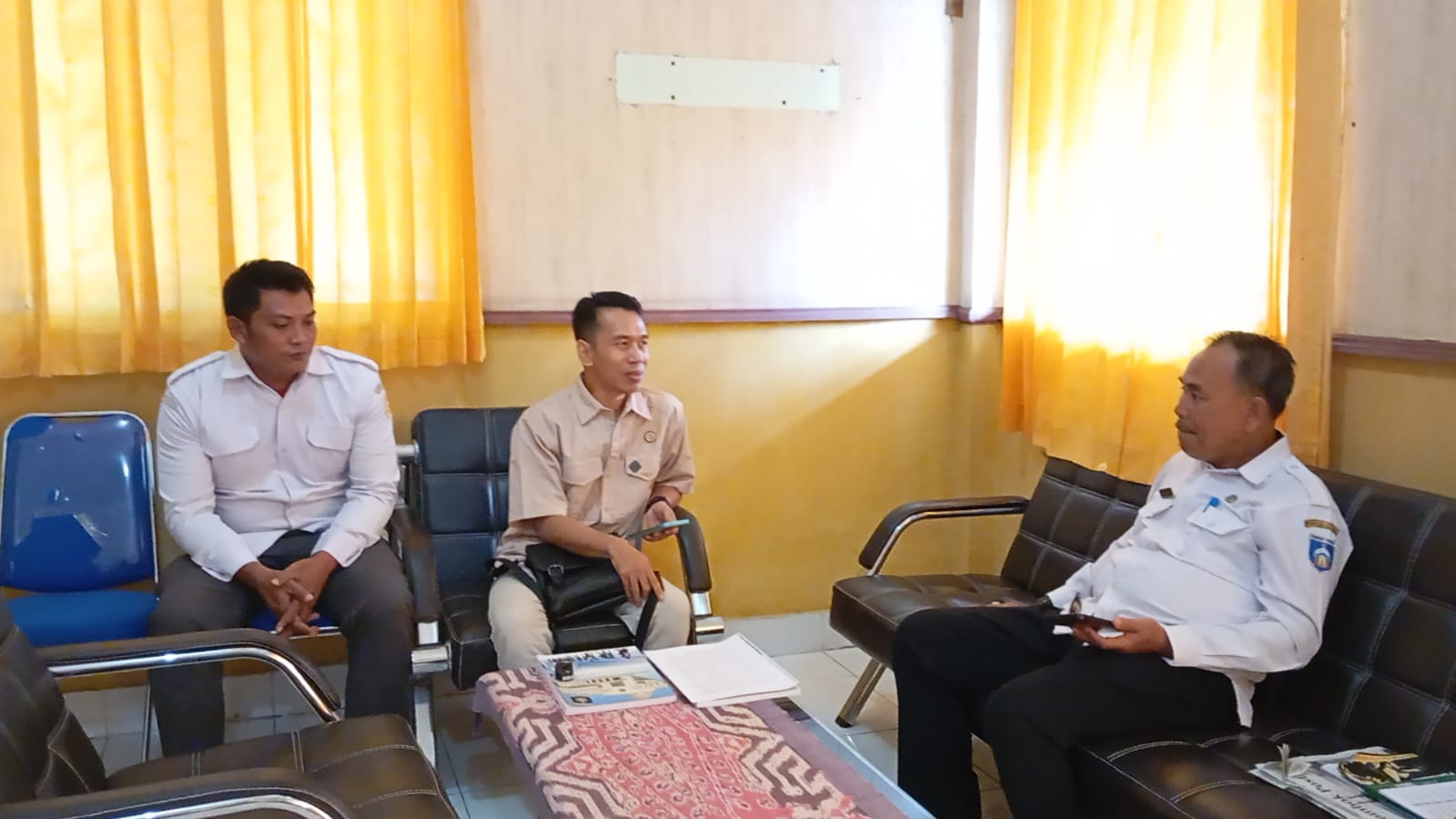 Gali Sumber Data Kependudukan, Bawaslu Lombok Tengah Lakukan Koordinasi dengan Disdukcapil