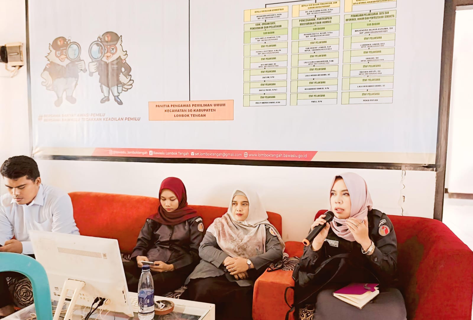 Tingkatkan Layanan PPID dan JDIH, Bawaslu Lombok Tengah Adakan Rapat Evaluasi Pengelolaan PPID dan JDIH