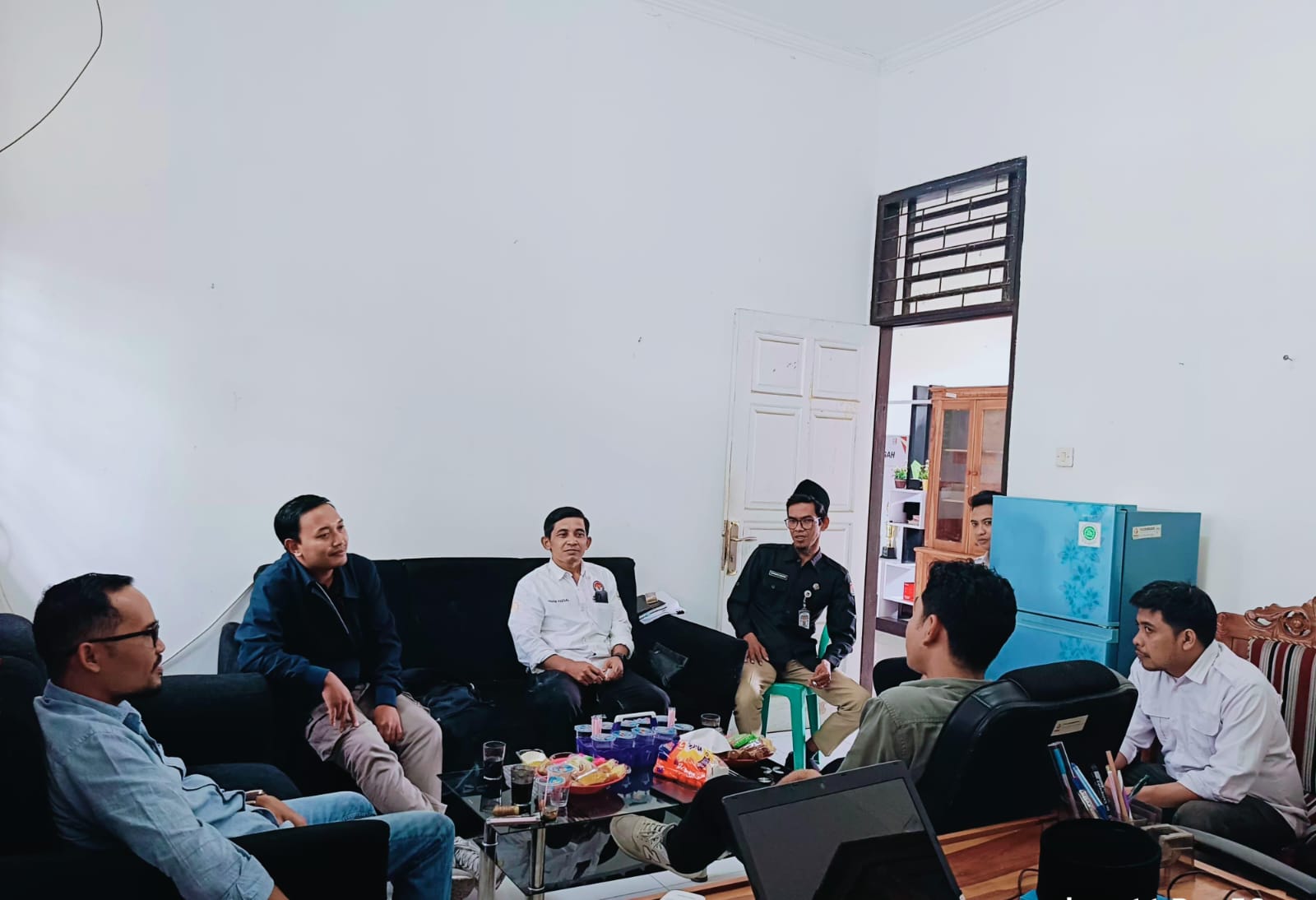 Bawaslu Lombok Tengah Terima kunjungan KPU Bahas PDPB
