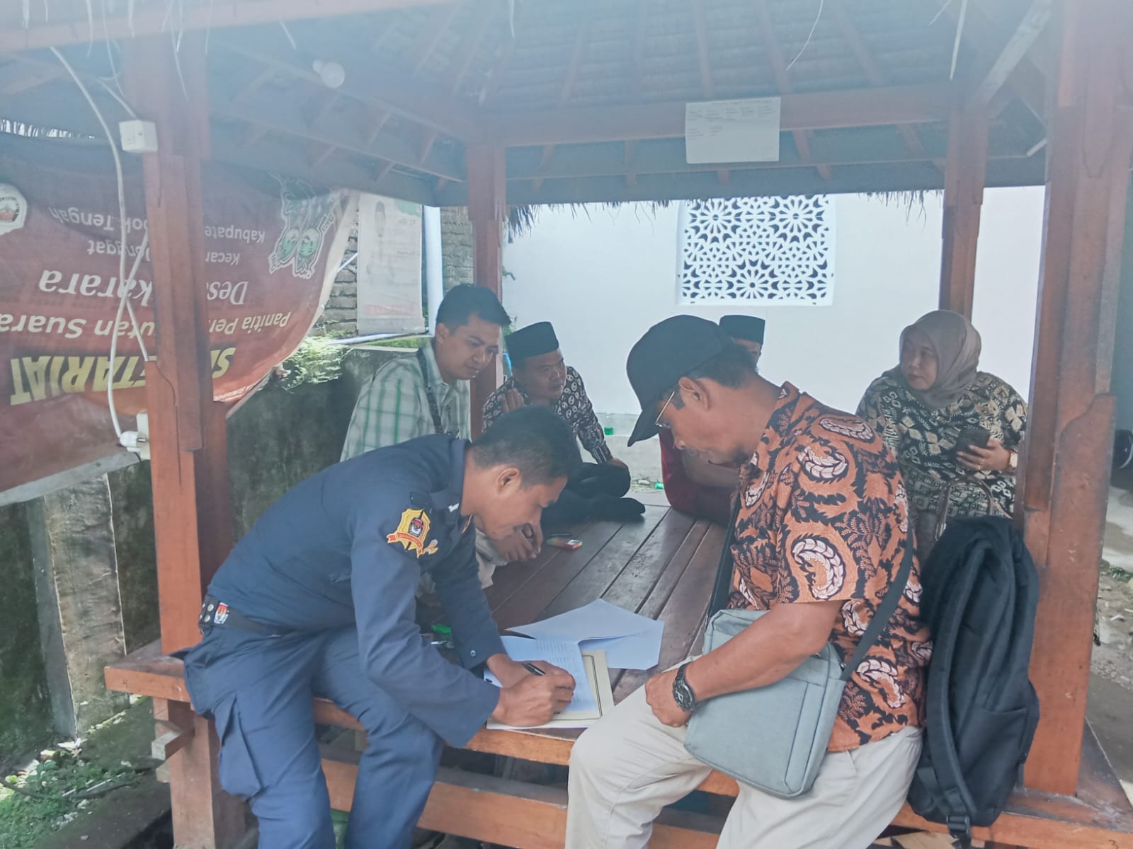 Pastikan Data Akurat, Bawaslu Lombok Tengah Awasi Coklit Terbatas Data Pemilih