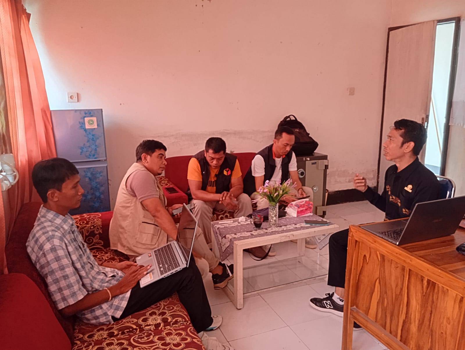 Tingkatkan Kualitas Pelaksanaan Sosialisasi Pengawasan Partisipatif, Bawaslu Lombok Tengah Gelar Rapat Evaluasi