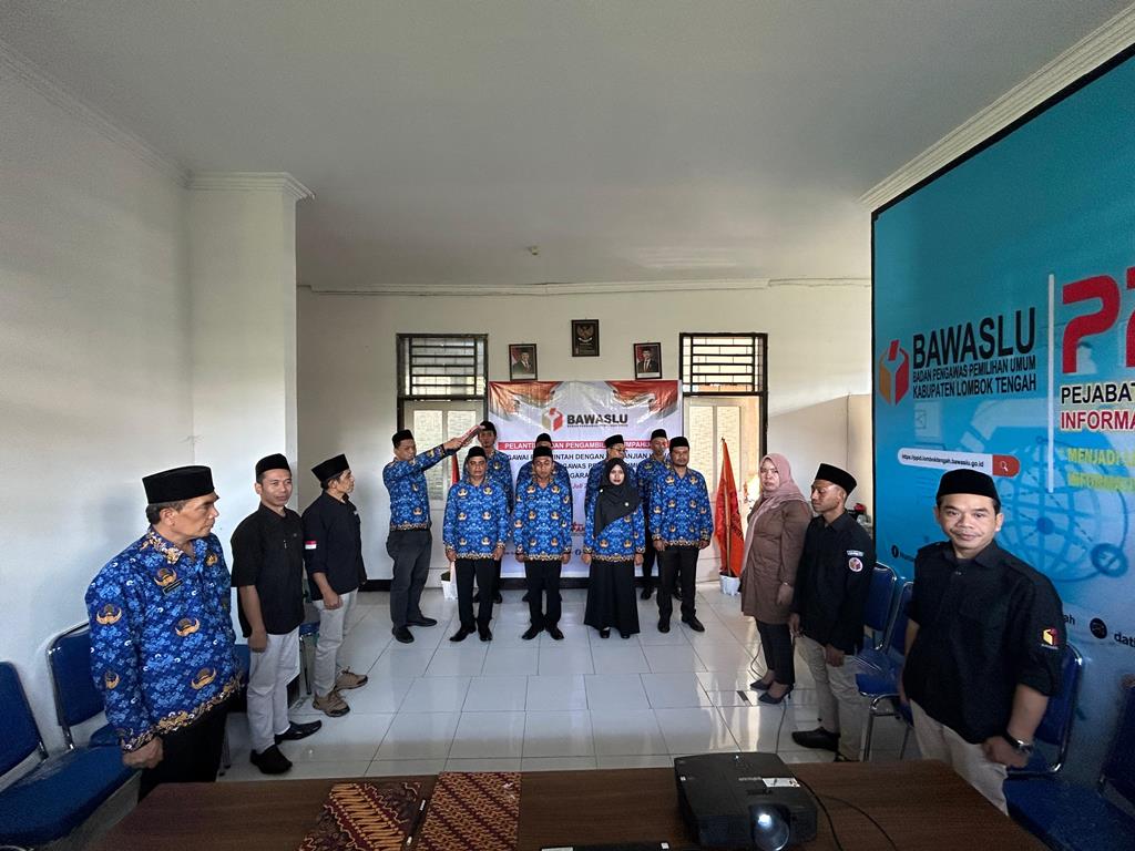 Delapan PPPK Bawaslu Lombok Tengah Resmi Dilantik Secara Daring