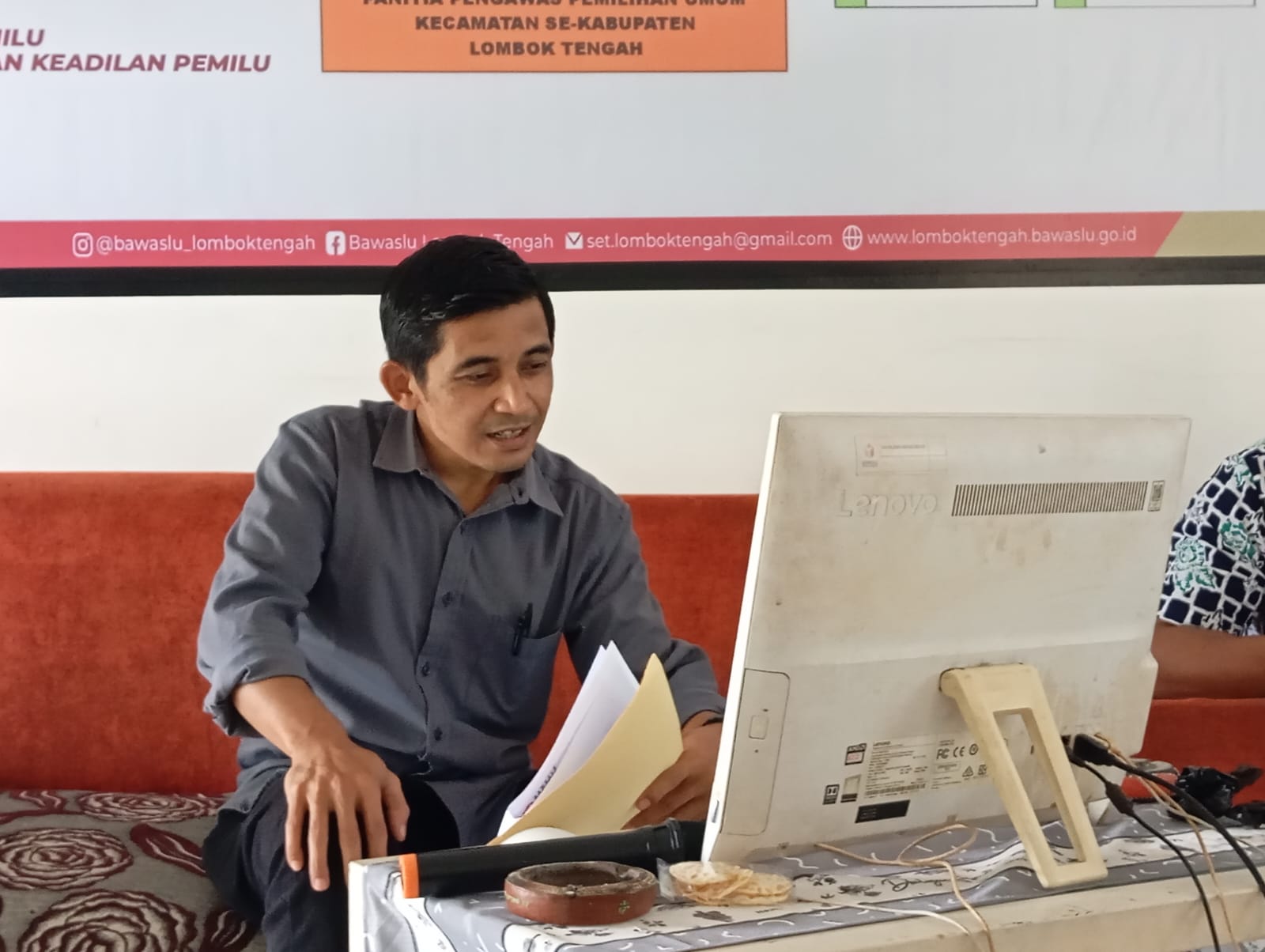 Hadiri Rapat Evaluasi, Bawaslu Lombok Tengah Paparkan Hasil Pengawasan Pleno PDPB