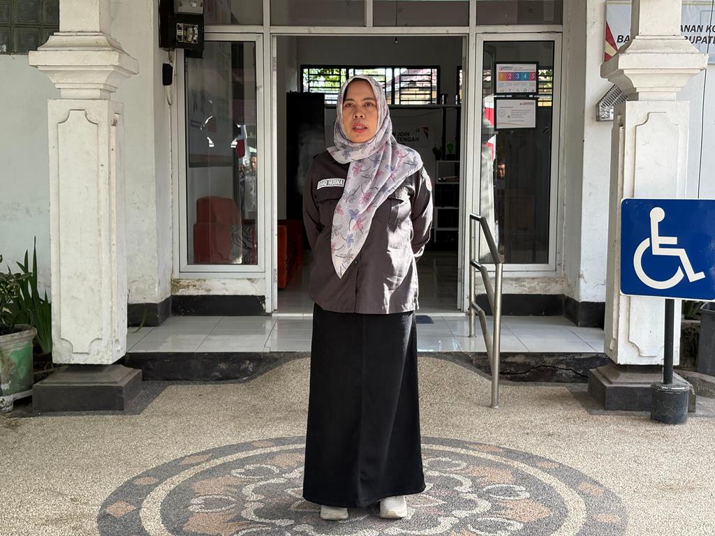 Bertindak Sebagai Pembina Apel Pagi, Baiq Husnawaty Tekankan Publikasi Hasil Pengawasan PDPB