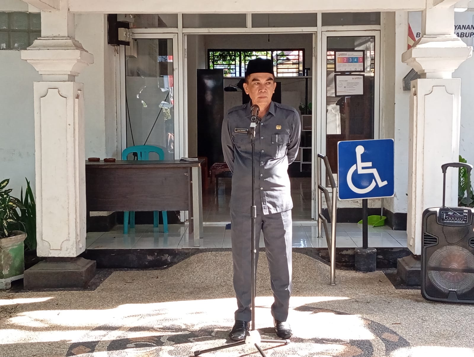Kepala Sekretariat Bawaslu Lombok Tengah Dorong Peningkatan Kinerja Pegawai