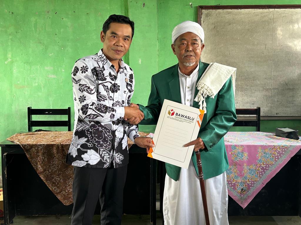 Bawaslu Lombok Tengah Gandeng Ponpes Islahul Ummah dalam Pengawasan Partisipatif Pemilu