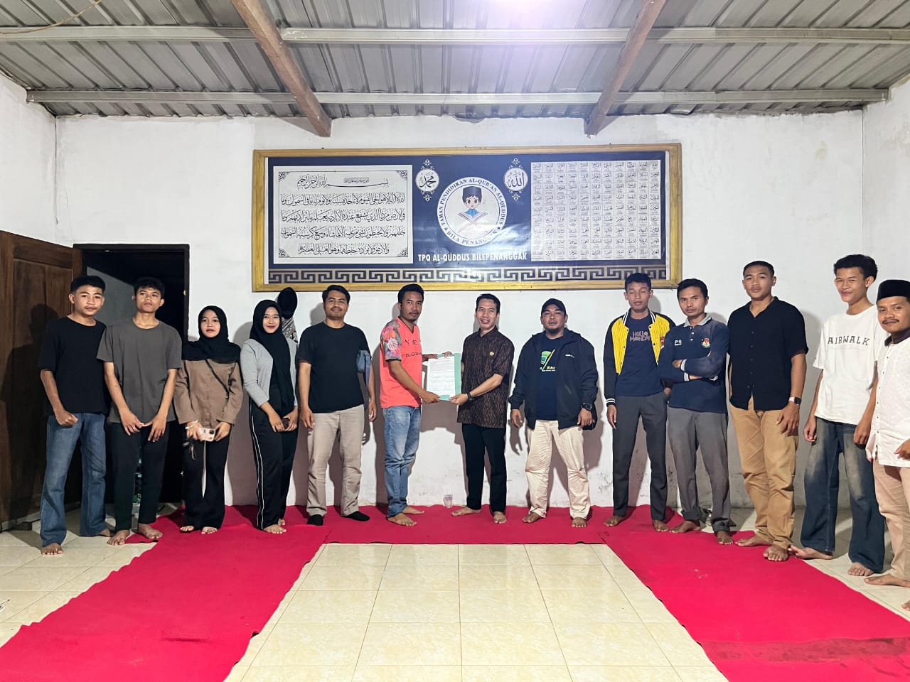 Sentuh Komunitas Pemuda, Bawaslu Lombok Tengah Deklarasikan Kampung Pengawasan