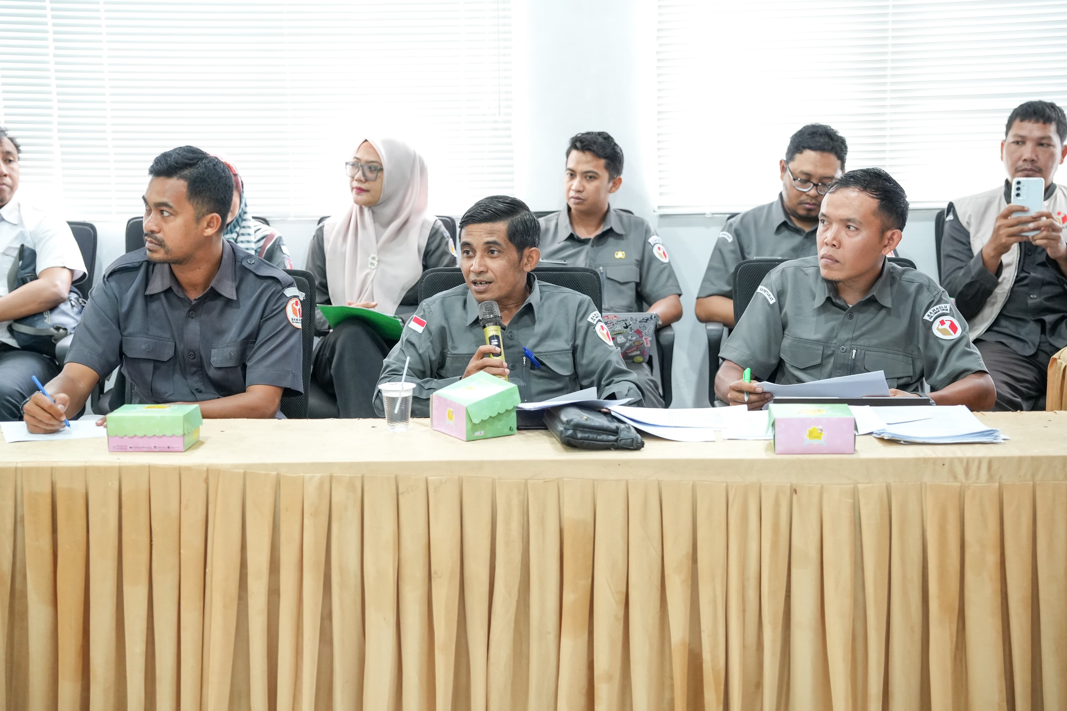 Bawaslu Lombok Tengah Hadiri Pleno Terbuka Rekapitulasi DPB Triwulan IV Tahun 2025