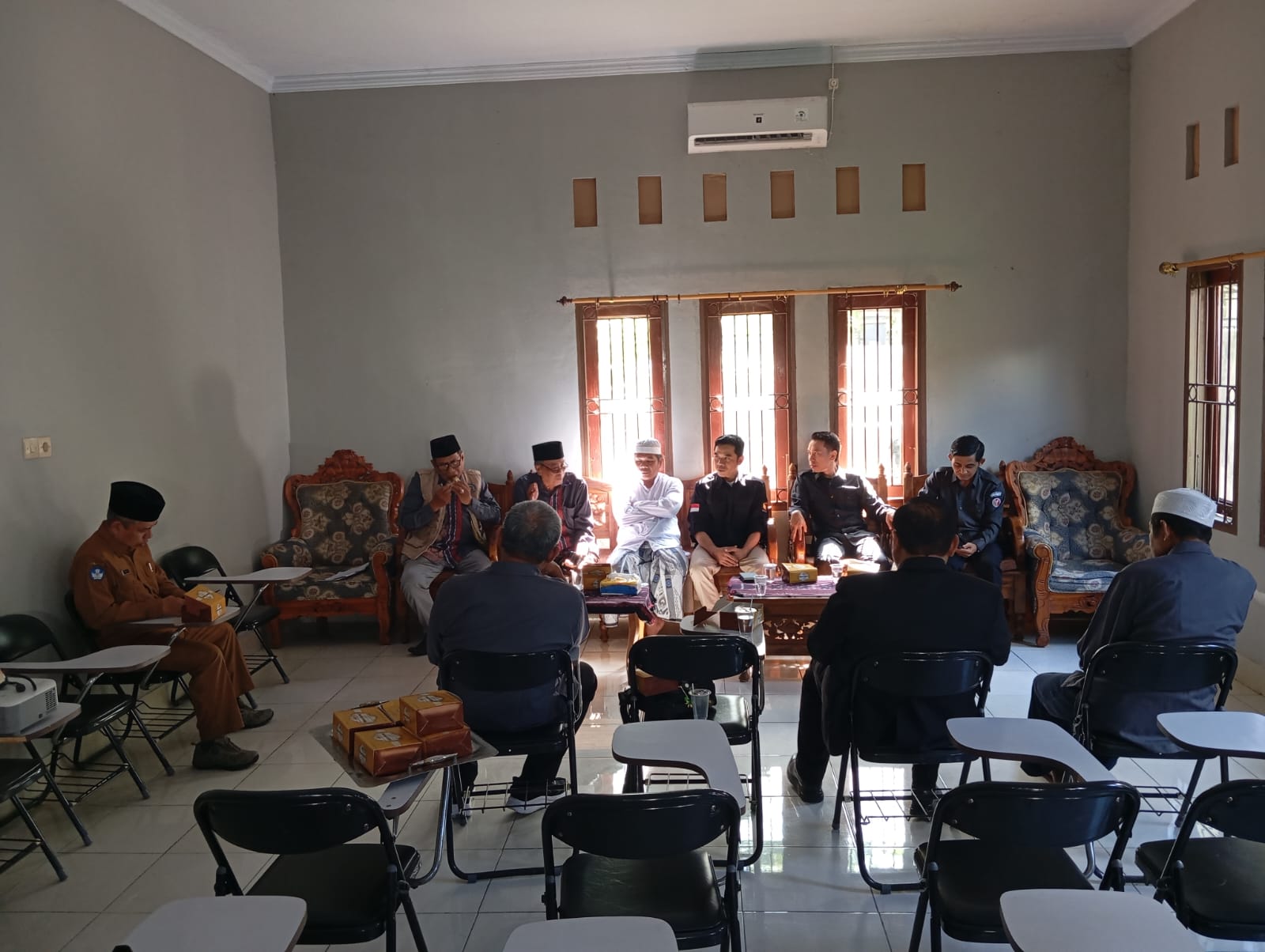 Bawaslu Lombok Tengah Perkuat Konsolidasi Demokrasi Bersama FKUB pada Masa Non Tahapan