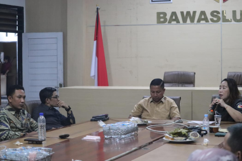 Rapat Evaluasi Kehumasan