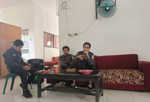 Tingakatkan Pemahaman Staf Sekretariat, Bawaslu Lombok Tengah Gelar Diskusi Penanganan Pelanggaran