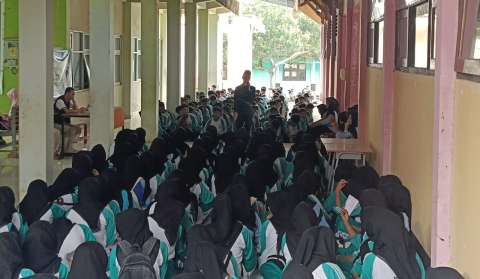 Kegiatan roadshow sosialisasi pengawasan partisipatif oleh Bawaslu Kabupaten Lombok Tengah, Jumat (25/07).