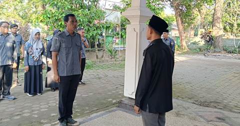 Bertindak Sebagai Pembina Apel, Abdul Muis Tekankan Profesionalisme dan Kemandirian Lembaga