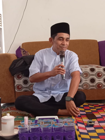 Gelar Kajian Keislaman, Bawaslu Lombok Tengah Ajak Staf Tingkatkan Kinerja sebagai Wujud Syukur