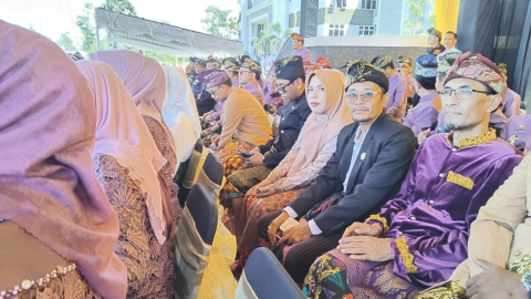 Bawaslu Lombok Tengah Hadiri Perayaan Hari Jadi Kabupaten ke-80