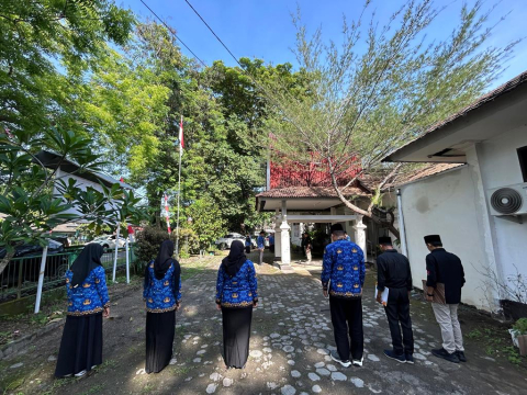 Bawaslu Lombok Tengah Gelar Upacara Peringatan Sumpah Pemuda, Tekankan Semangat Pengawasan Berintegritas