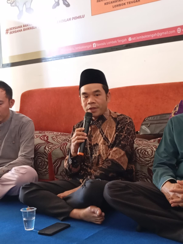 Bawaslu Lombok Tengah Gelar Pengajian Jumat Pagi, Ketua Tekankan Pentingnya Memaknai Hidup