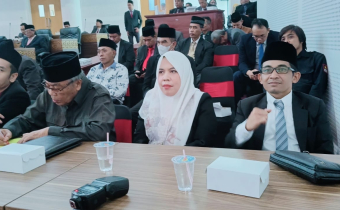 Pimpinan Bawaslu Hadiri Pelantikan PAW Anggota DPRD Lombok Tengah