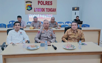 Bawaslu dan KPU Lombok Tengah Ikuti Diskusi Publik Bersama Mabes Polri