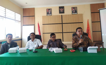 Bawaslu dan KPU Rakor Bahas Hasil Pengawasan Penyusunan DPTb dan DPK Periode Oktober