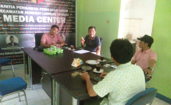 Panwascam Jonggat Siap Buka Pendaftaran PTPS