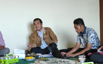 Bawaslu Loteng Masih Temukan Pemilih Dalam Satu KK  Berada DiTPS Berbeda