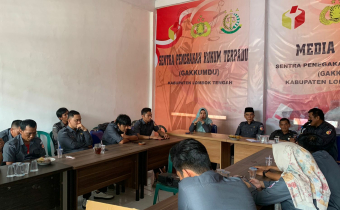 Jelang Pemungutan Suara, Kasek Bawaslu Lombok Tengah Minta Staf Tingkatkan Kinerja