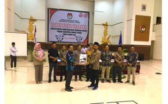 Bawaslu Lombok Tengah menghadiri Rapat Pleno DPSHP