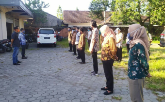 Kesiapan Staff Sekretariat Bawaslu Lombok Tengah melakukan Tugas Pengawasan Verfak Calon Perseorangan