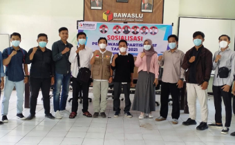 Bawaslu Loteng Gelar Sosialisasi Perdana Dengan Kader Pengawasan Partisipatif