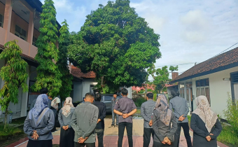 Apel Pagi Bawaslu Kabupaten Lombok Tengah, Senin (06/12).