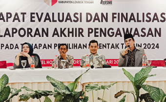 Rapat Evaluasi dan Finalisasi Laporan Akhir Pengawasan dalam rangka melakukan evaluasi kinerja Panwascam