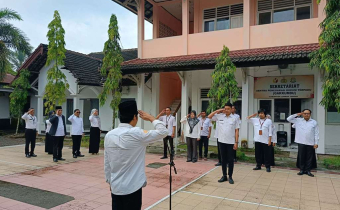Bawaslu Lombok Tengah Gelar Apel Peringatan HUT ke 17