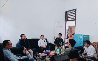 Bawaslu Lombok Tengah Terima kunjungan KPU Bahas PDPB