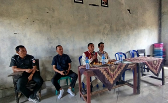 Ajak Santri Berkontribusi Kawal Demokrasi, Bawaslu Lombok Tengah Beri Edukasi Pengawasan Partisipatif