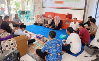 Gelar Kajian Keislaman, Bawaslu Lombok Tengah Ajak Staf Tingkatkan Kinerja sebagai Wujud Syukur