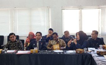 Bawaslu Lombok Tengah Hadiri Rapat Pleno Terbuka Rekapitulasi Pemutakhiran Data Pemilih Berkelanjutan Triwulan II Tahun 2026